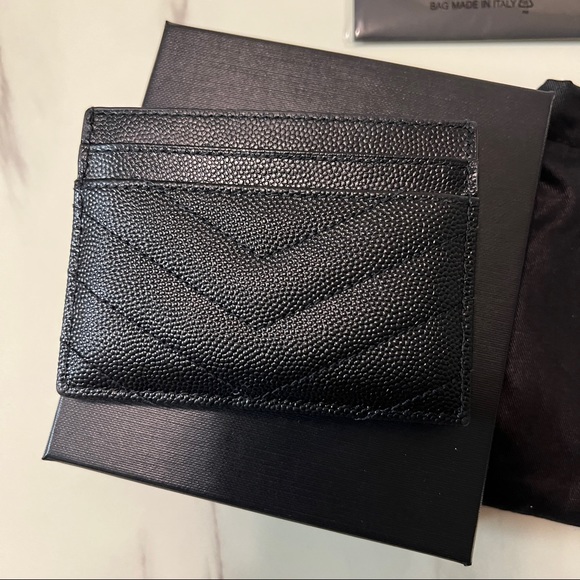 ❌SOLD❌YSL monogram card case - Picture 3 of 5